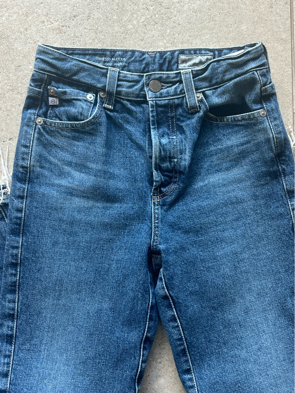 AG Twisted Alexxis high rise vintage wash - Picture 5 of 6